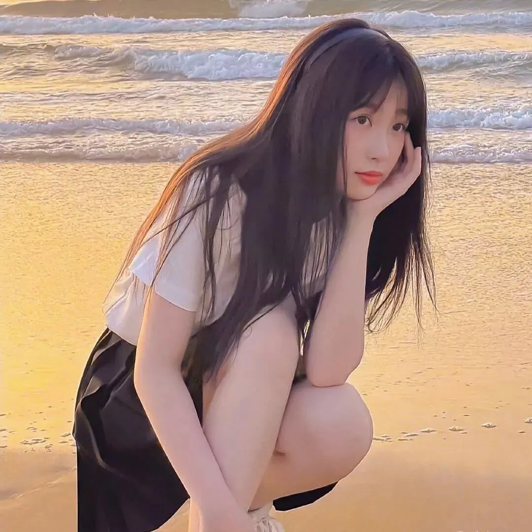 津津井小姐